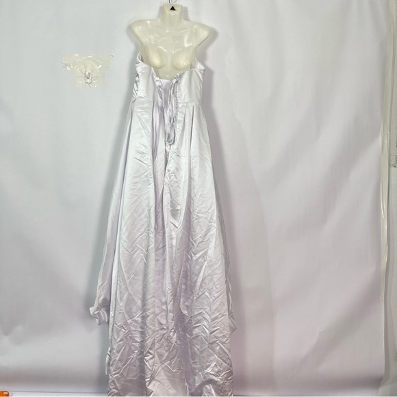 White Strapless Gathered Side Dress Corset Back Sz 12 with train in back - Picture 4 of 6